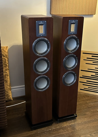 Audiovector QR-5 Floorstanding Speakers