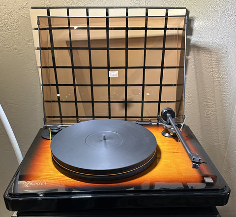 (Demo) Limited Edition MoFi Fender Ultradeck Turntable with Cartridge