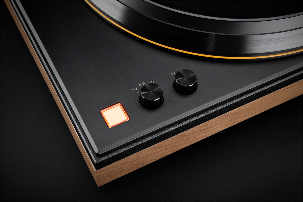 MoFi Electronics MasterDeck Turntable