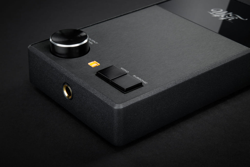 MoFi Electronics UltraPhono Phono Preamplifier/Headphone Amplifier