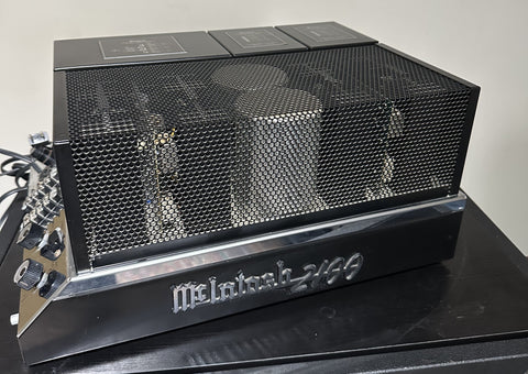 Used McIntosh  MC 2100 Power amp