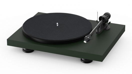 Pro-Ject Debut Carbon EVO Turntable with Ortofon 2M Red MM Cartridge